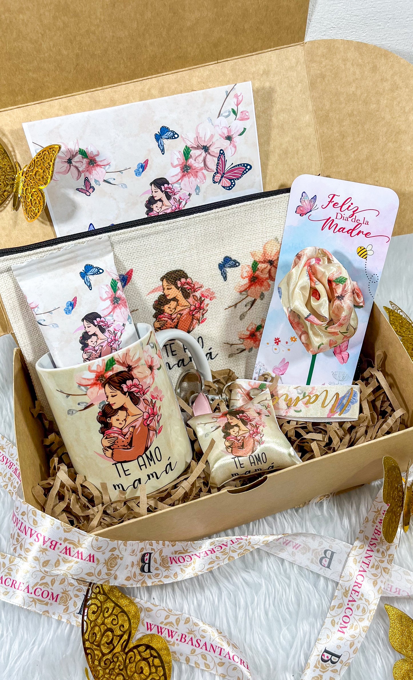 Caja de Regalo Día de la Madre "Te Amo Mamá" - Incluye Taza, Estuche, Llaverito y cole
